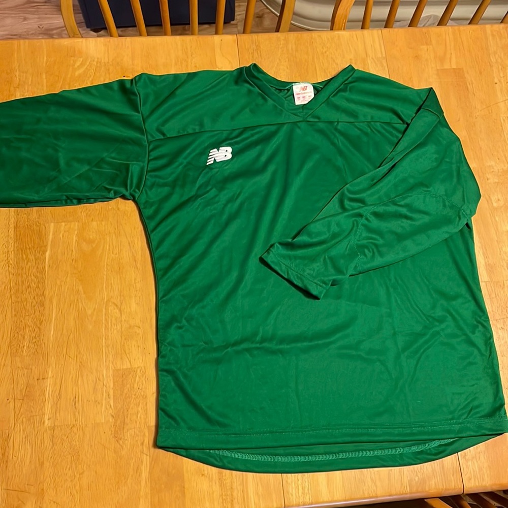NWOT New Balance long sleeve shirt